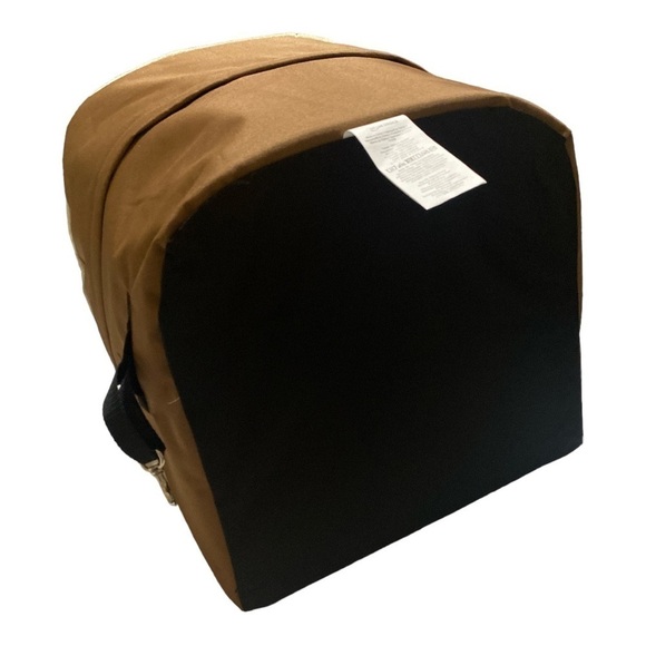 Pet Car Booster Bucket Seat 16 x 18 x 22  Max Weigh… - Picture 6 of 14